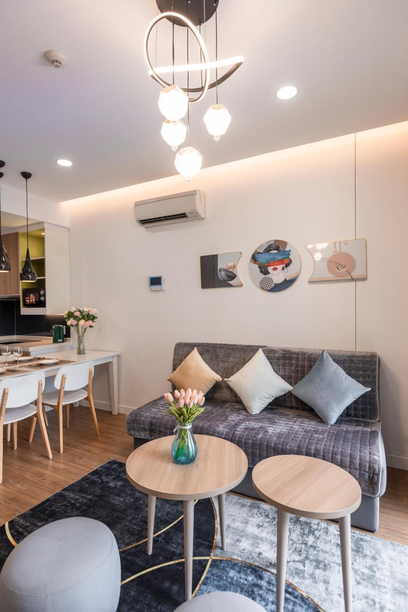 Republic Apartments Saigon Airport โฮจิมินห์ซิตี้ ภายนอก รูปภาพ