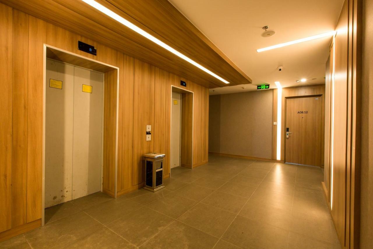 Republic Apartments Saigon Airport โฮจิมินห์ซิตี้ ภายนอก รูปภาพ