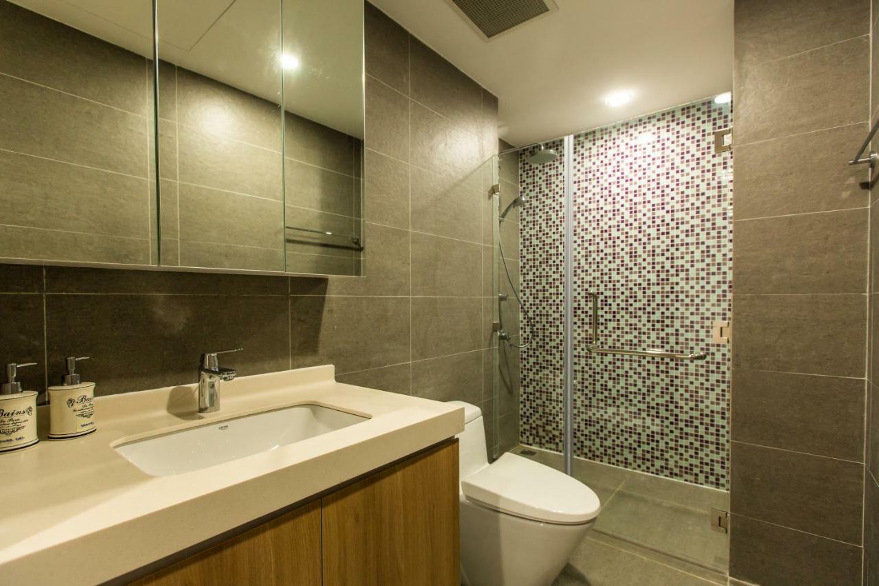 Republic Apartments Saigon Airport โฮจิมินห์ซิตี้ ภายนอก รูปภาพ