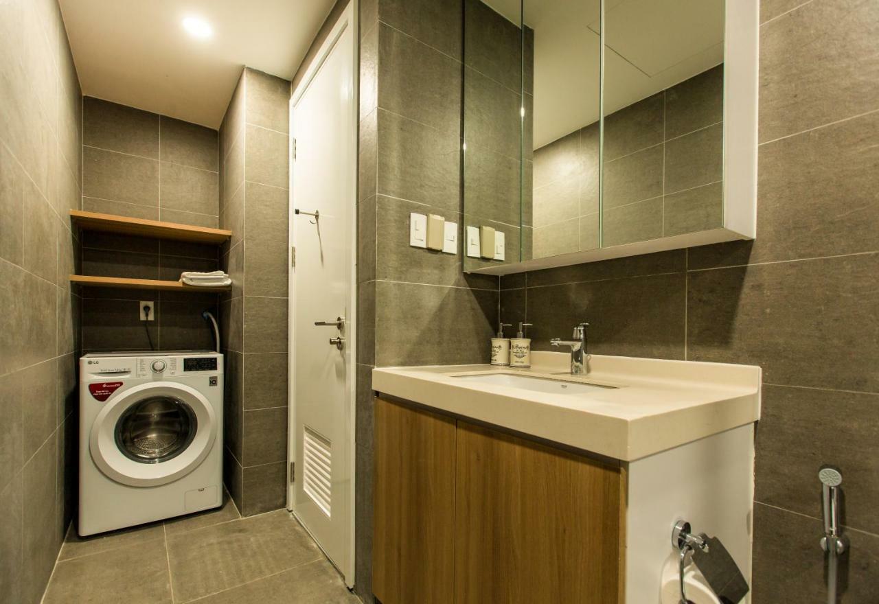 Republic Apartments Saigon Airport โฮจิมินห์ซิตี้ ภายนอก รูปภาพ