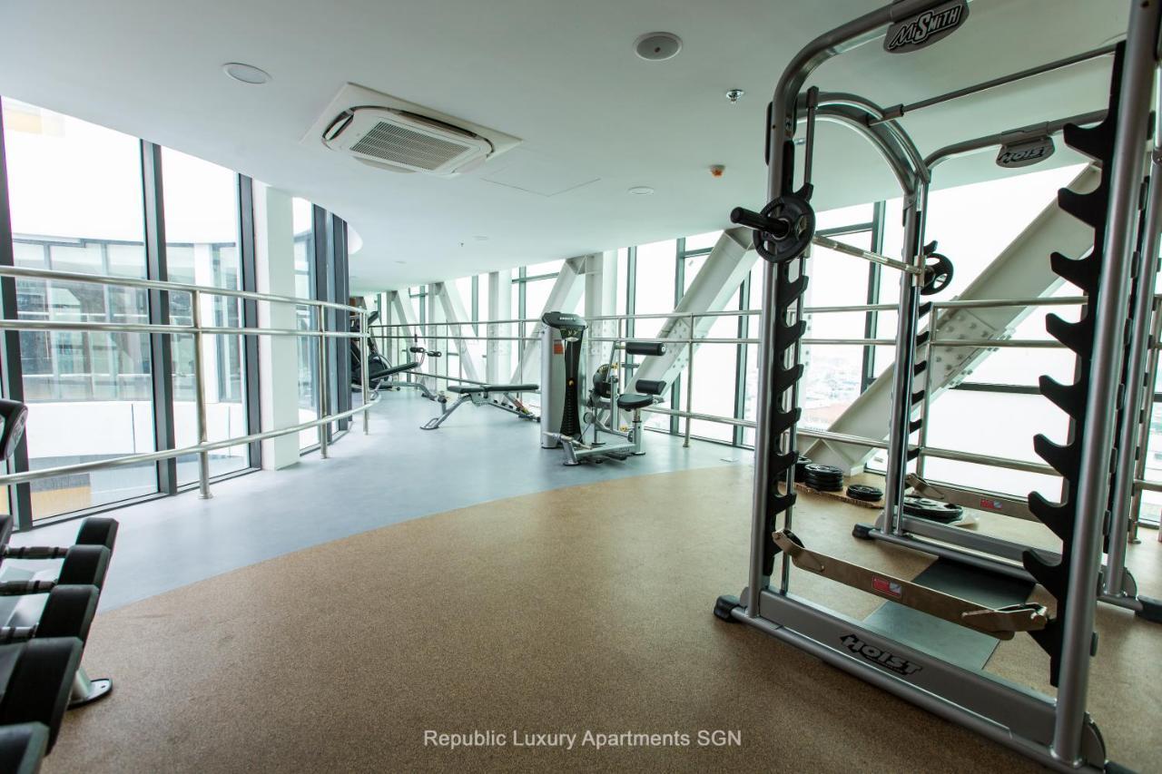 Republic Apartments Saigon Airport โฮจิมินห์ซิตี้ ภายนอก รูปภาพ