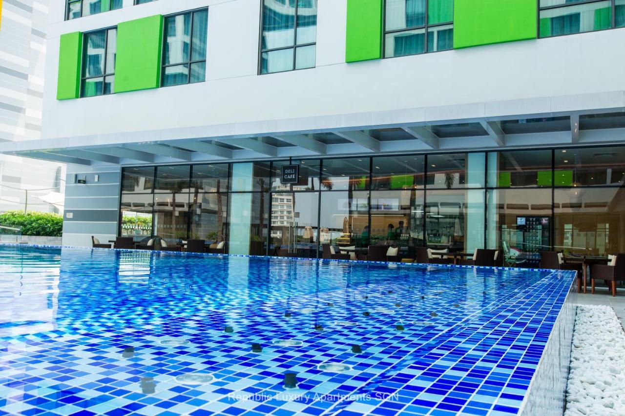 Republic Apartments Saigon Airport โฮจิมินห์ซิตี้ ภายนอก รูปภาพ