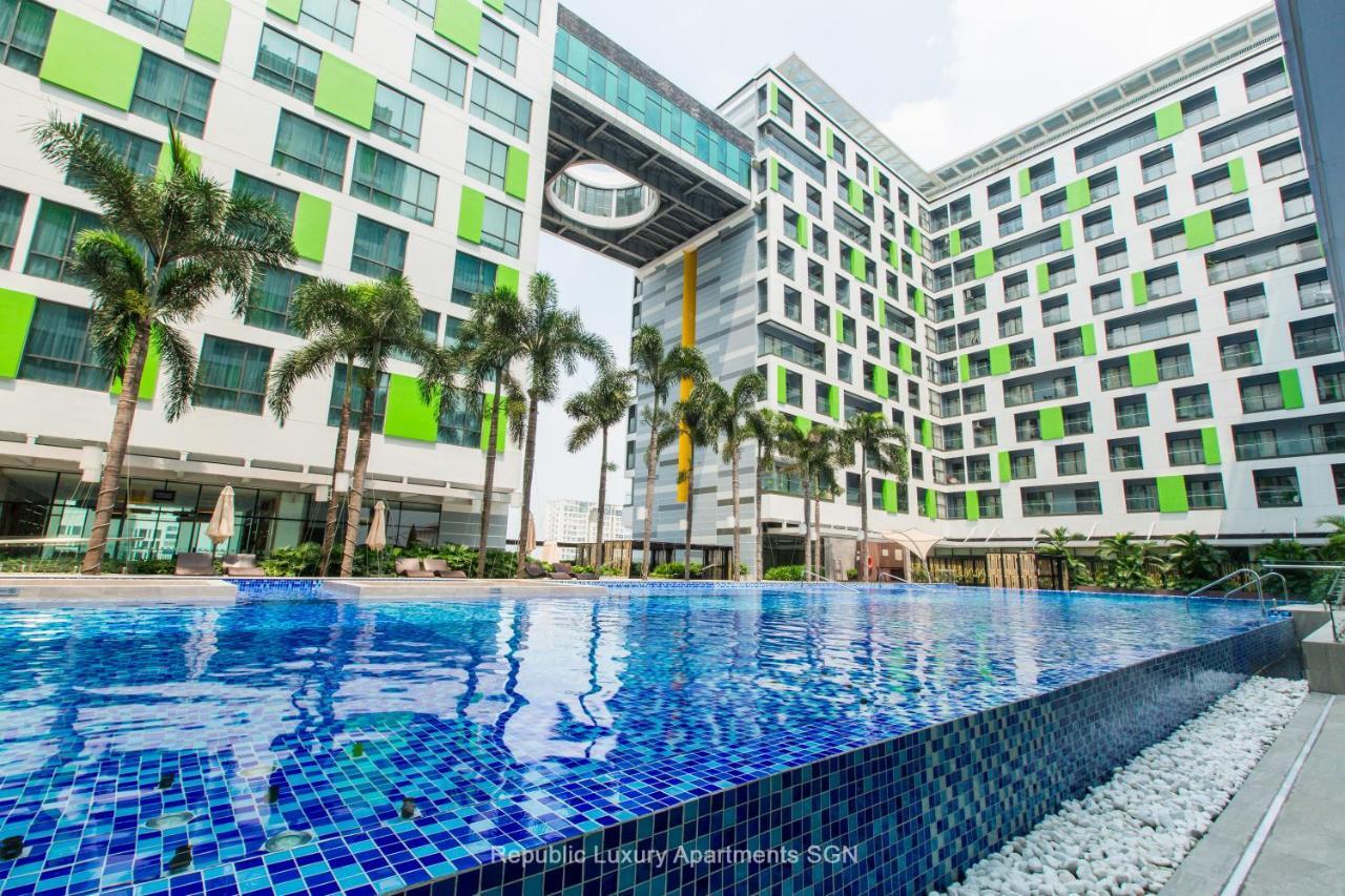 Republic Apartments Saigon Airport โฮจิมินห์ซิตี้ ภายนอก รูปภาพ